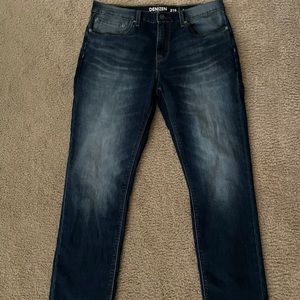 Levi’s Denizen 216 Slim Fit Men’s Jeans